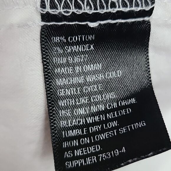 Worthington Modern Fit Shorts Solid White High Rise Relaxed Uniform Chino Casual - Picture 5 of 6